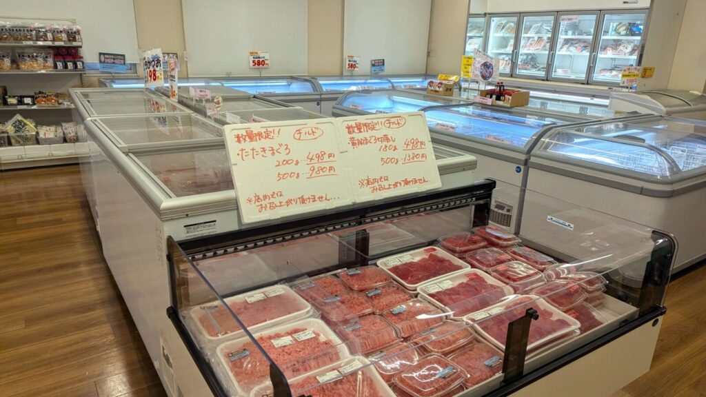 まぐろレストランのお土産コーナー