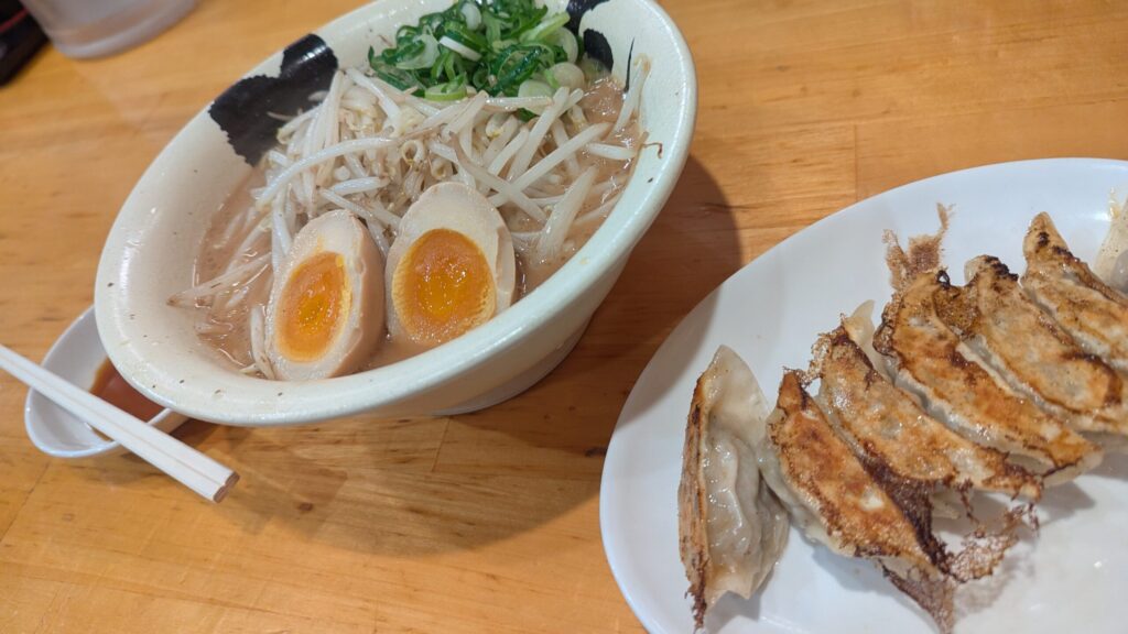 ちゃん_ラーメンと餃子